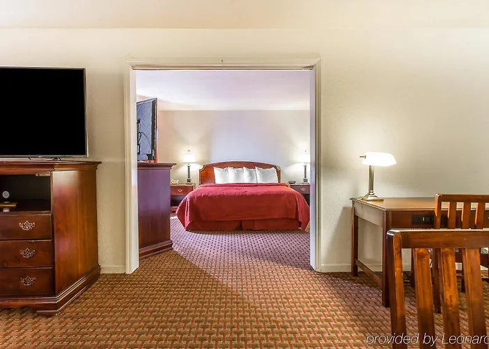 Americas Value Hotel