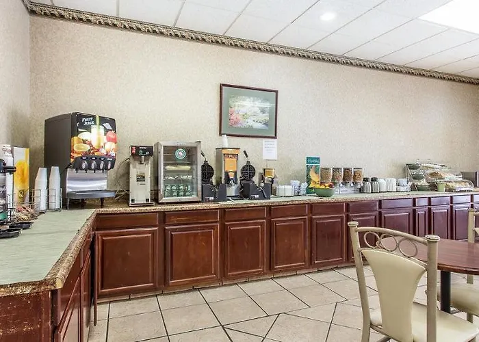 Americas Value Hotel 3*