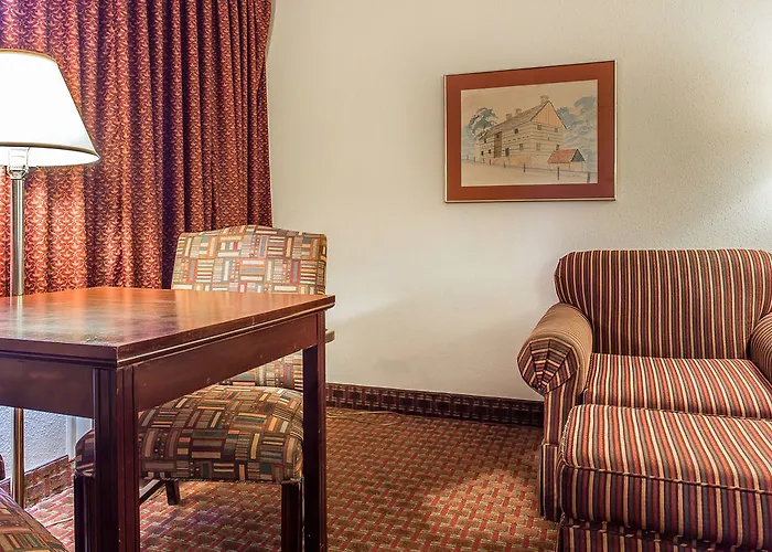 Americas Value Hotel 3*